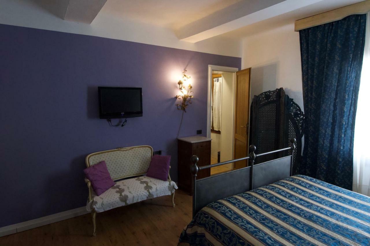 Locanda Le Monache Камайоре Екстериор снимка